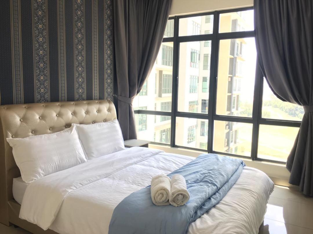 Arc Austin Hill Apartment Johor Bahru Exterior photo